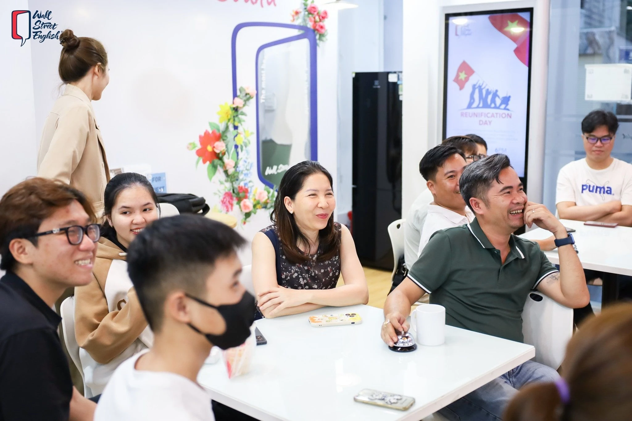 học giao tiếp tiếng anh cho người bận rộn 8-min.jpg
