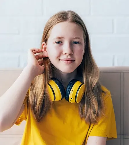 Teenage English student on the Wall Street English course