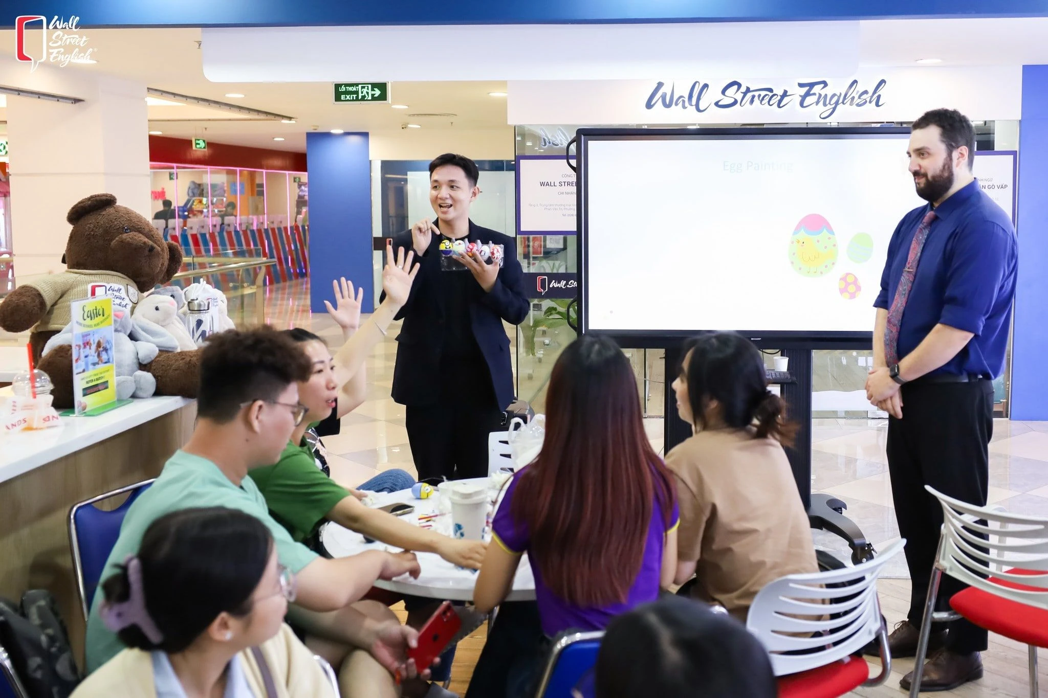thuyết trình tiếng anh giao tiếp-min.jpg