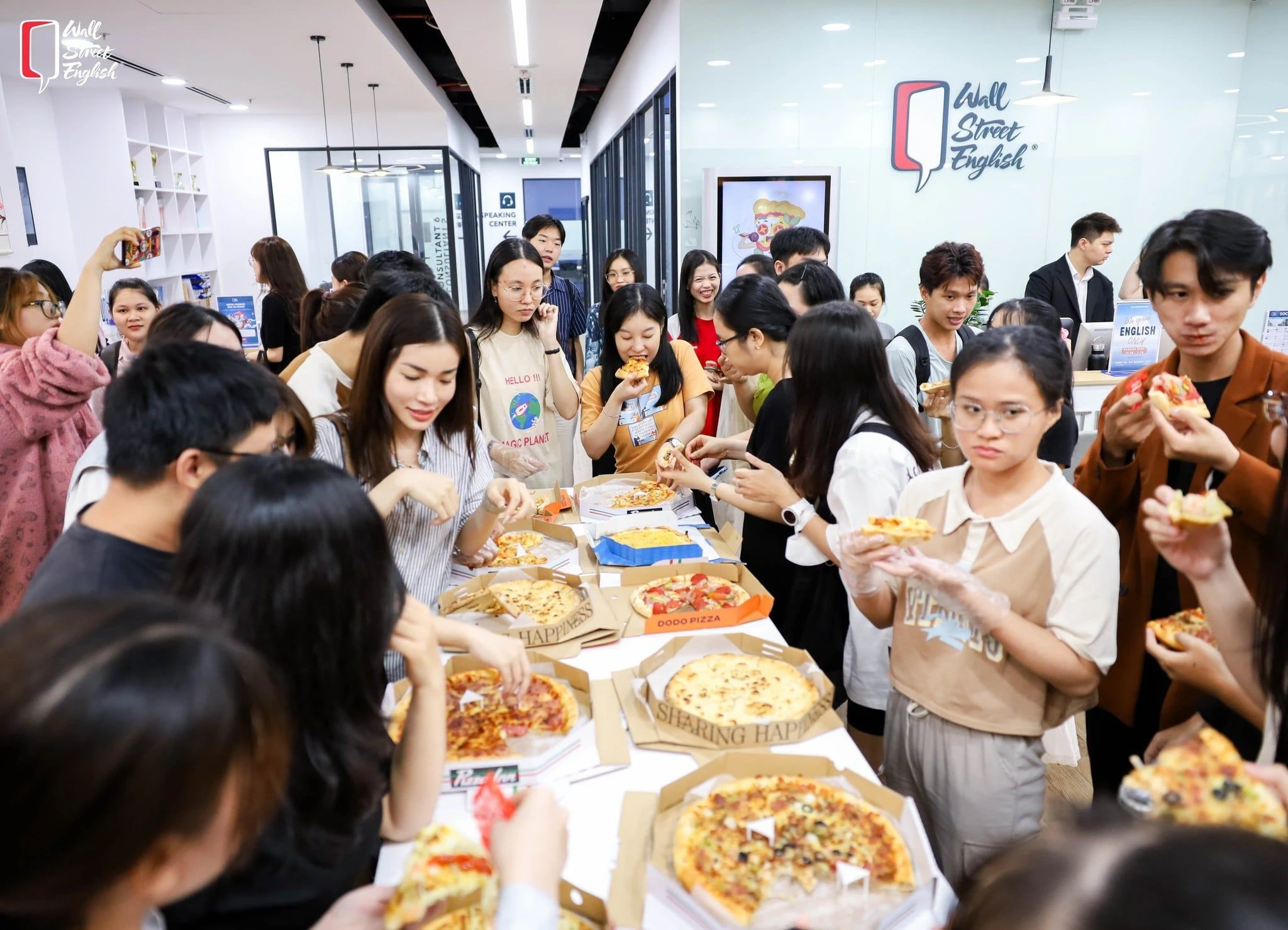 wall street english social club-min.jpg